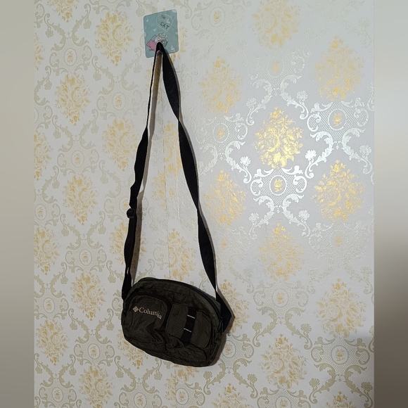 Columbia - Picture 2 of 8